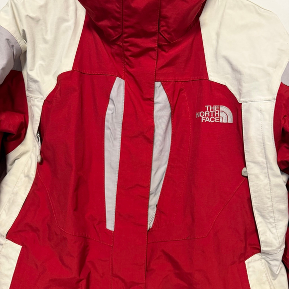 The North Face HyVent Ski Jacket Women's Size S Red 100% Nylon Full Zip no hood - Picture 10 of 16
